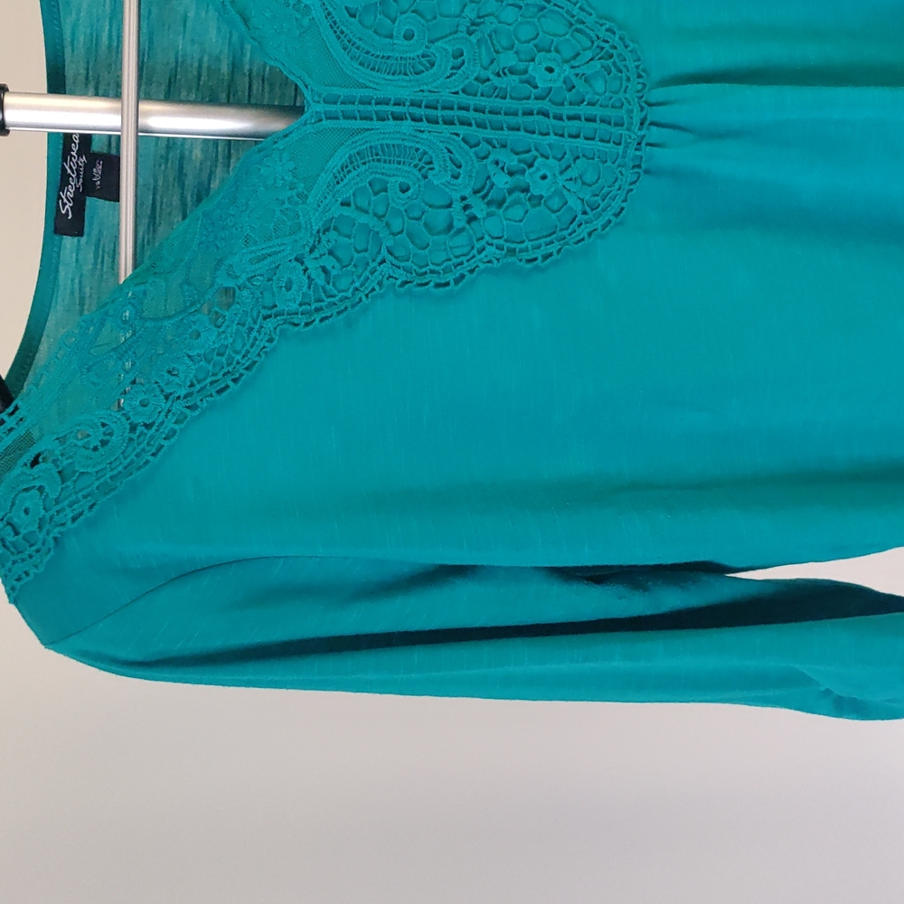 Turquoise Blouse - Picture 2 of 10